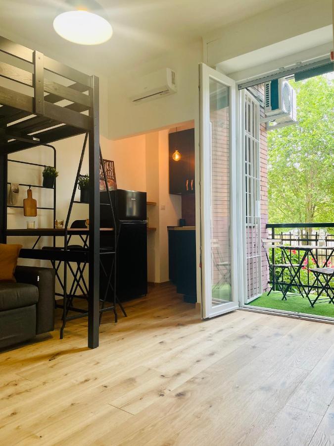 Trevi Industrial Room C Milan Exterior photo